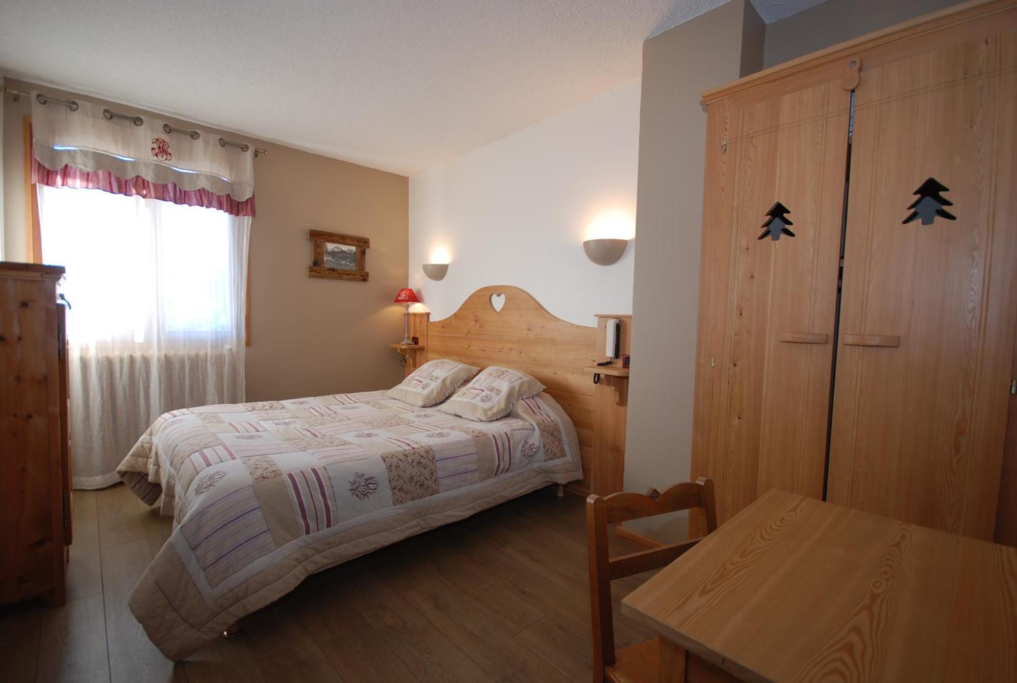 Auberge Du Rochasson Risoul Exteriör bild